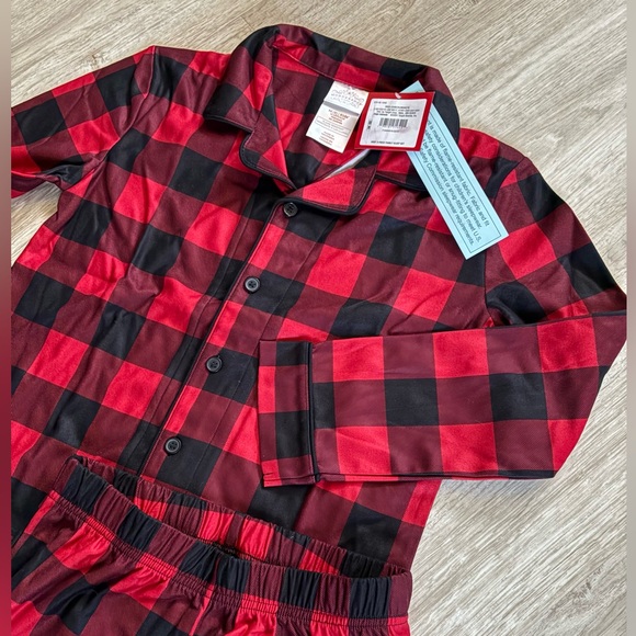 Wondershop Other - Buffalo plaid Kids Pajama Set
